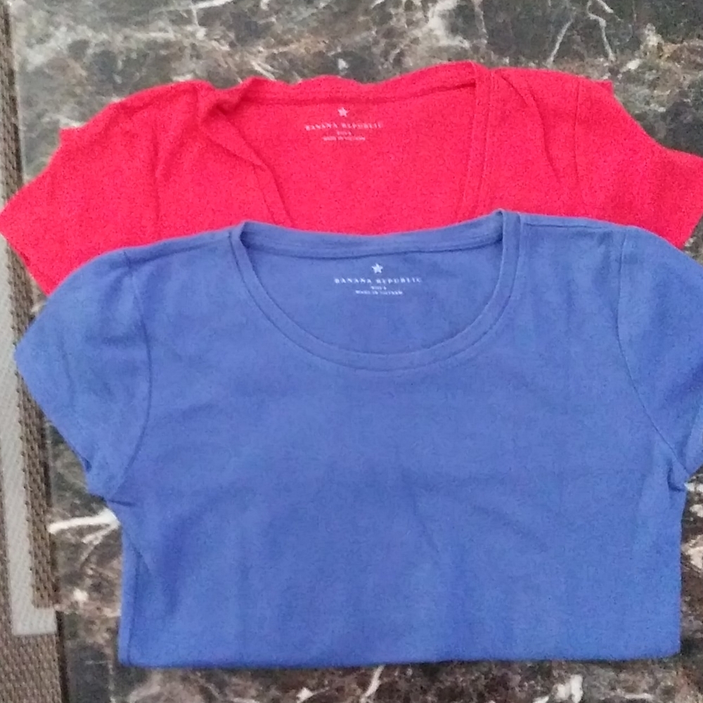 4/$20 Pack of 2 mens Banana Republic t's